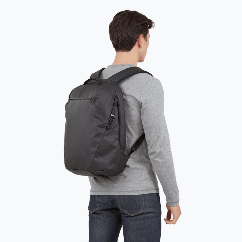 Batoh Thule Tact 21 l black 4