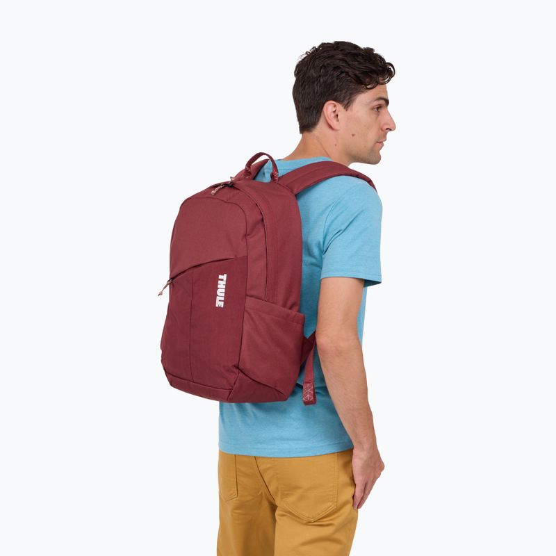 Městský batoh Thule Notus 20 l new maroon 8