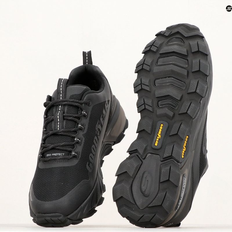 Pánské boty Skechers Max Protect Fast Track black 12