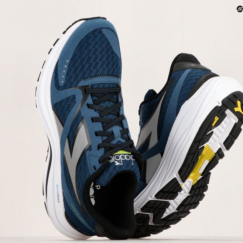 Pánská běžecká obuv Diadora Mythos Blushield 8 Vortice blue opal/silver dd/white 18