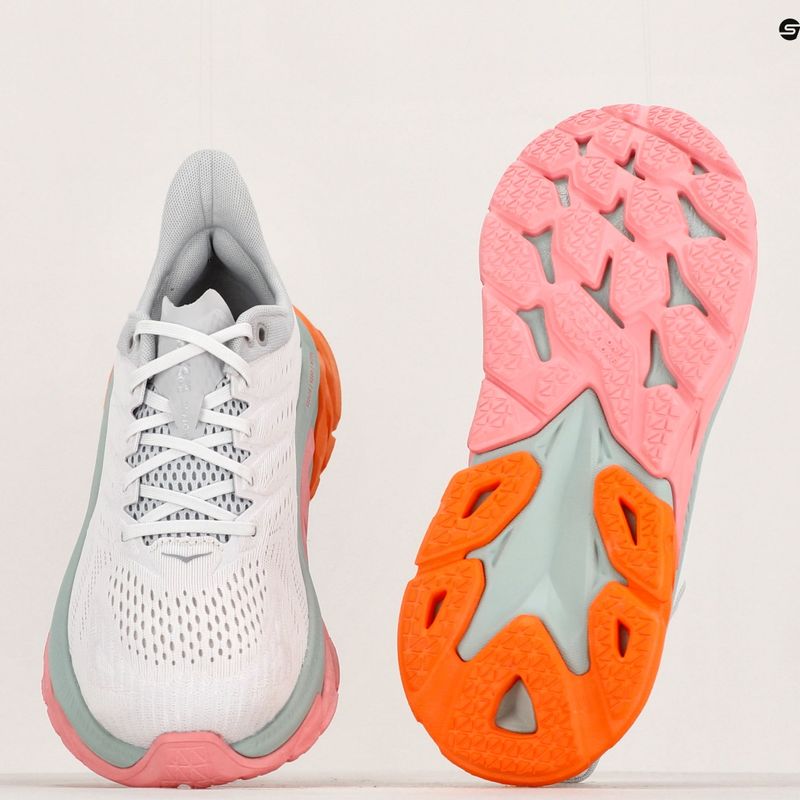 Dámská běžecká obuv HOKA Clifton Edge nimbus cloud/lunar rock 10