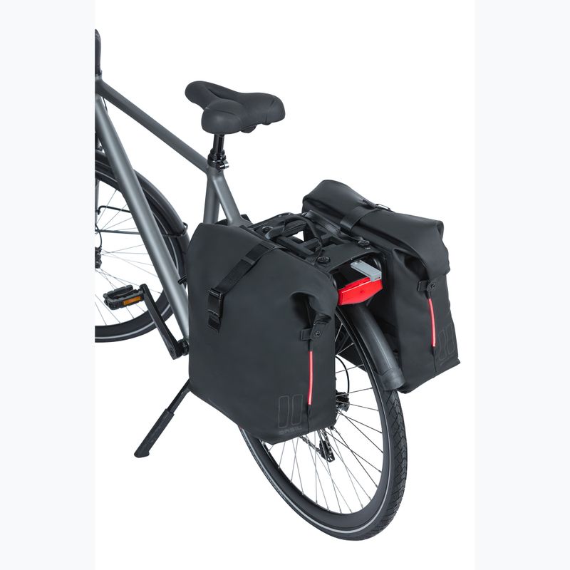 Cyklistická brašna   Basil Soho Nordlicht Double Bag MIK 41 l black 8
