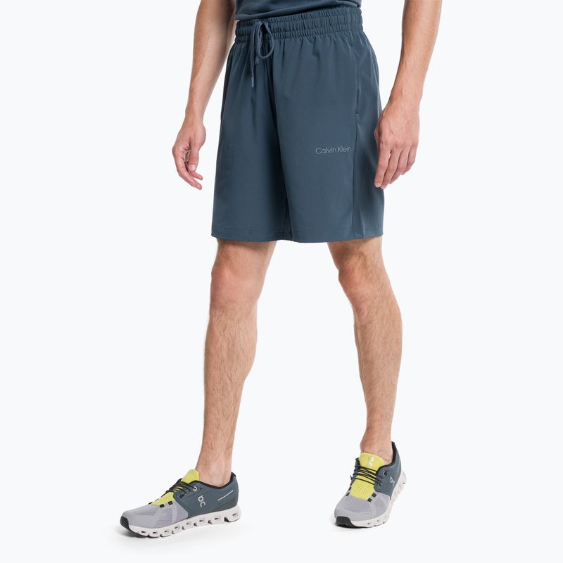 Pánské tréninkové šortky Calvin Klein 7" Woven DBZ crayon blue
