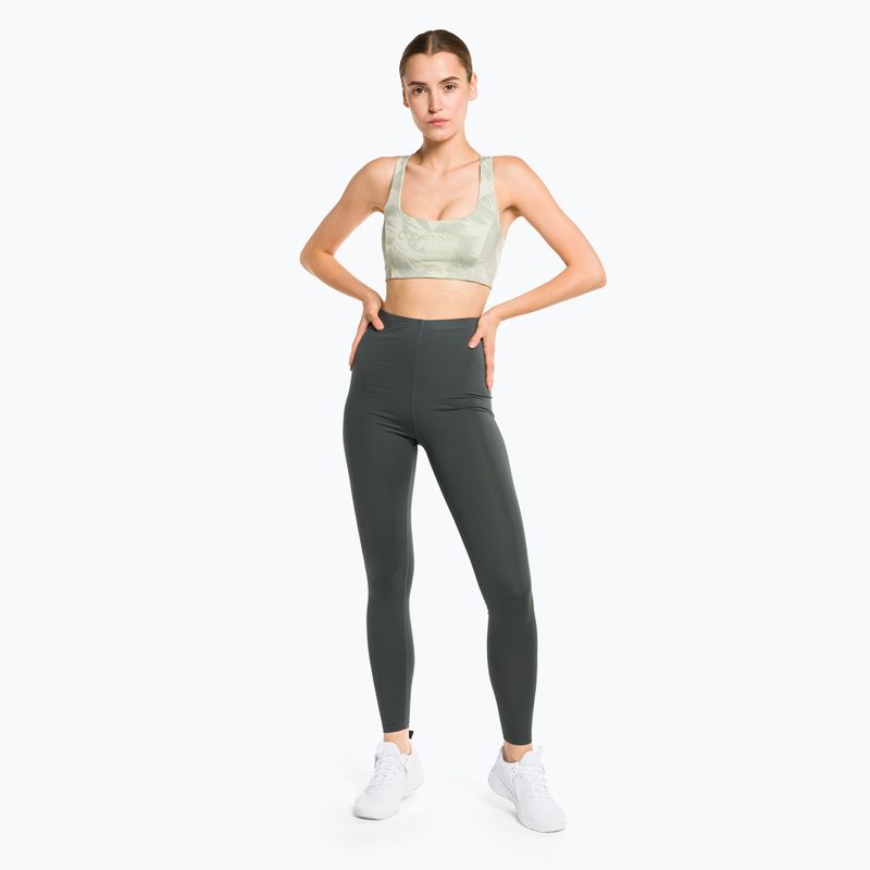 Fitness podprsenka Calvin Klein Medium Support 8UO digital rockform aop 2