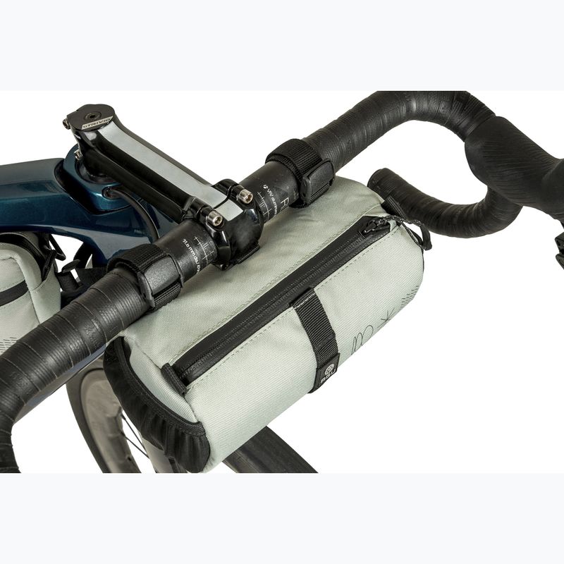 Cyklistická brašna na řídítka AGU Venture Roll Bag Handlebar Bag 1,5 l highland green 5