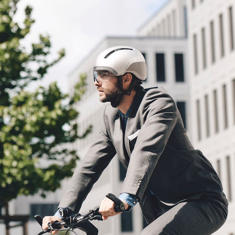 Cyklistická přilba HJC Calido bílá/stříbrná 81412301 15