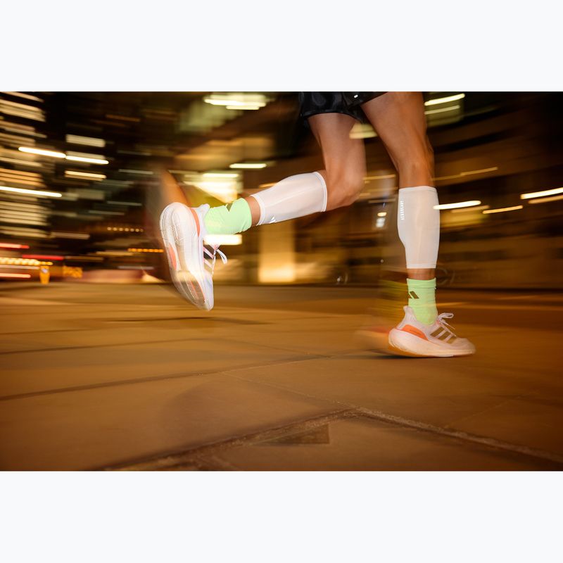 Návleky Adidas Aeroready Compression white 8