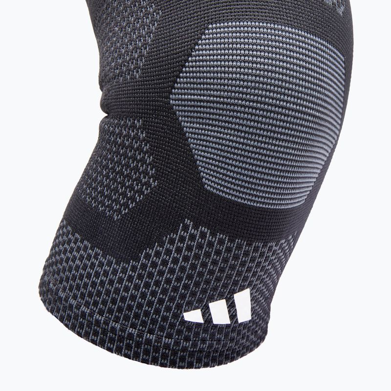 Stabilizátor lokte adidas Essential Elbow Support black 4
