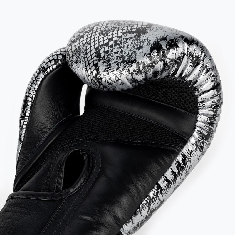 Boxerské rukavice Top King Muay Thai Super Star Snake černé TKBGSS-02A-BK-SV-10 4