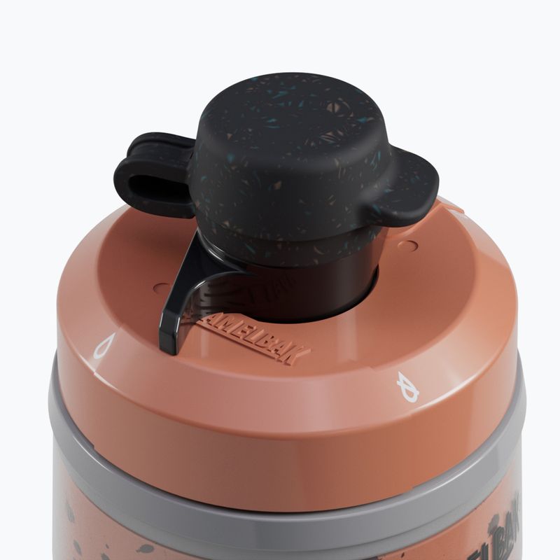 Cyklistická láhev CamelBak Podium Dirt Series Chill 620 ml sierra red 3