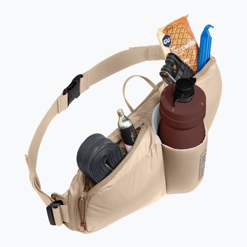 Ledvinka CamelBak Podium Flow 2 l ledvinka s lahví 620 ml moondust 6