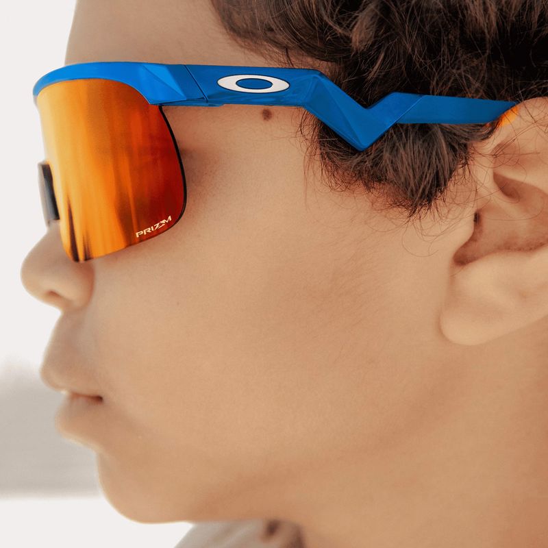 Dětské sluneční brýle Oakley Resistor sky blue/prizm ruby 14