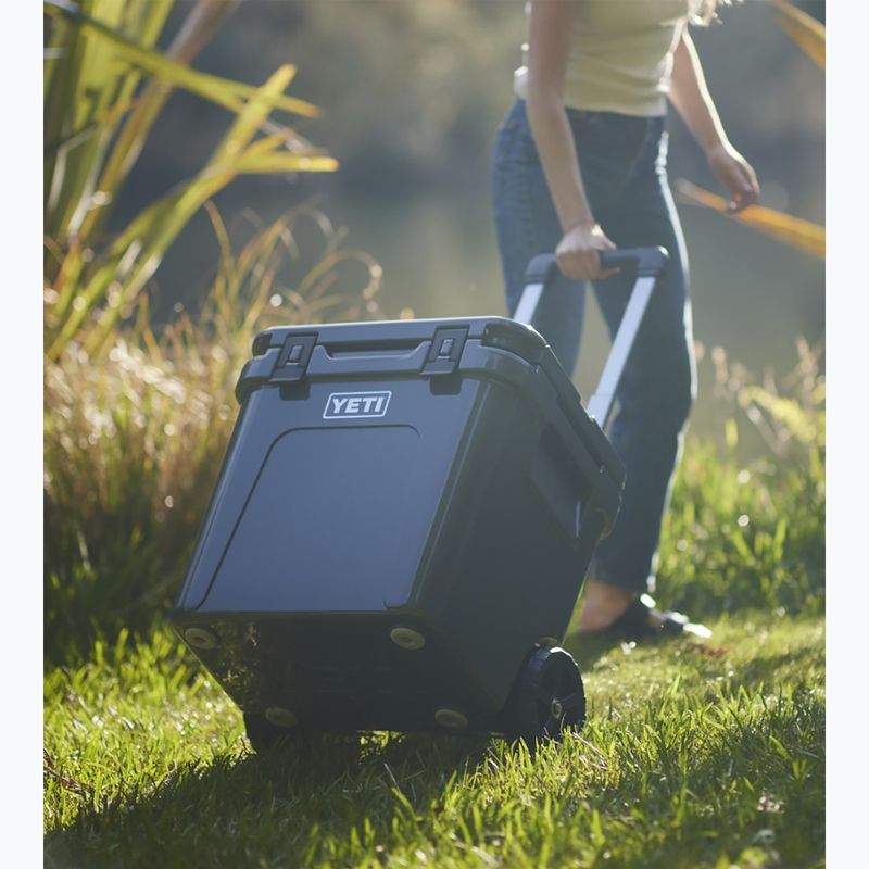 Turistická chladnička YETI Roadie 32 l charcoal 10