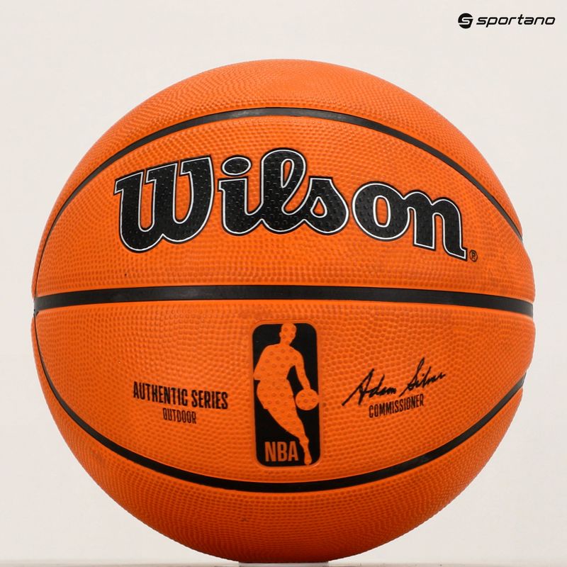 Wilson NBA Authentic Series Outdoor basketbal WTB7300XB06 velikost 6 11