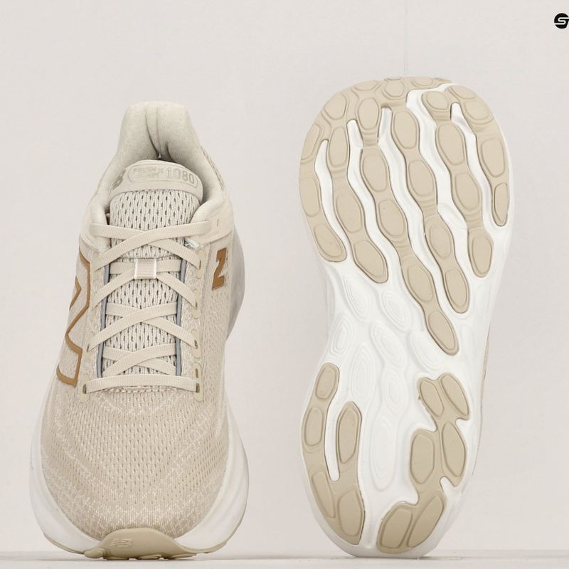 Dámské běžecké boty New Balance W1080V13 timberwolf 8