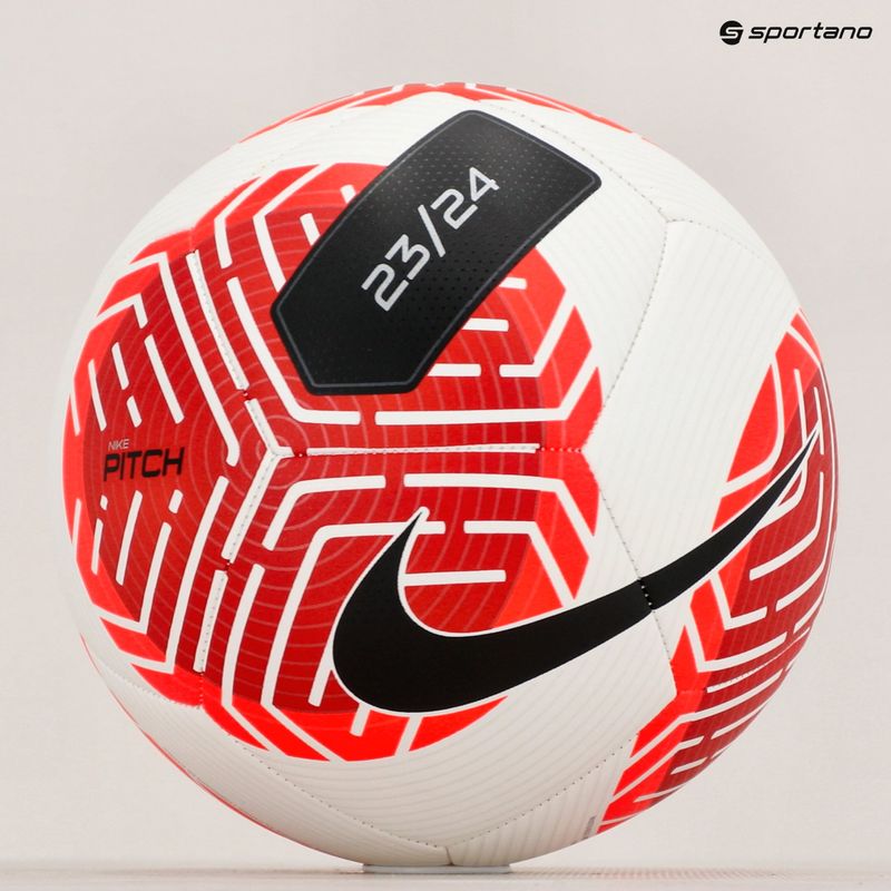 Fotbalový míč Nike Pitch white/black/bright crimson velikost 5 5