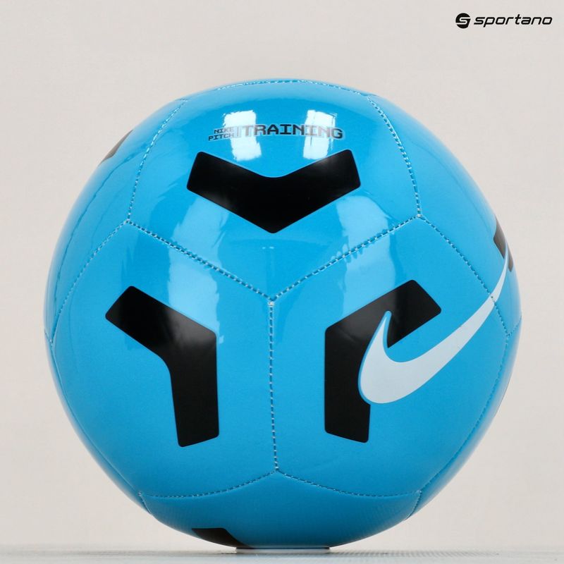 Fotbalový míč Nike Pitch Training light blue fury/black/white velikost 4 6