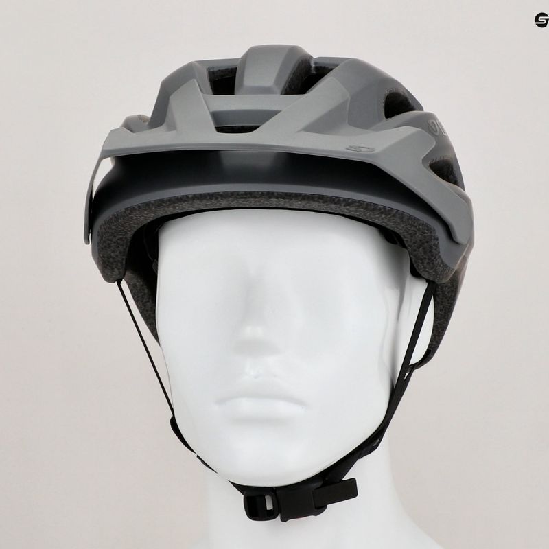 Cyklistická helma Giro Fixture II XL matte titanium 9