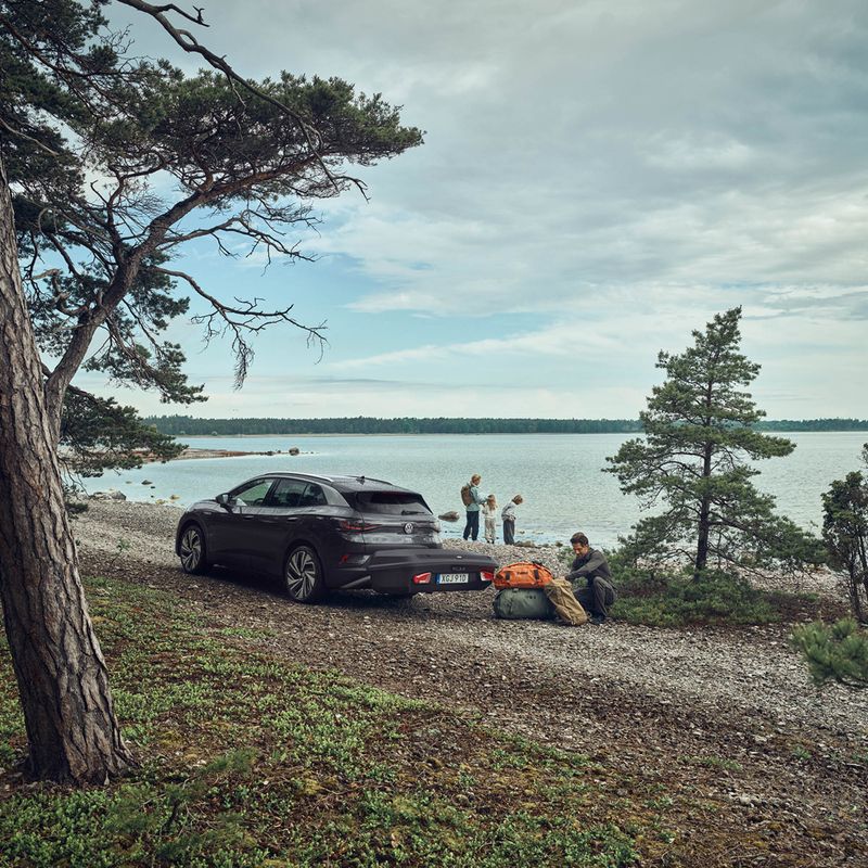 Střešní box Thule Arcos M black 8