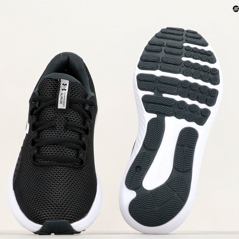 Pánské běžecké boty  Under Armour Charged Surge 4 black/anthracite/whitev 8