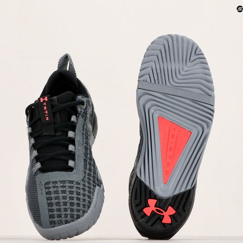 Pánské sportovní boty  Under Armour TriBase Reign 6 gray void/pitch gray/rush red 14