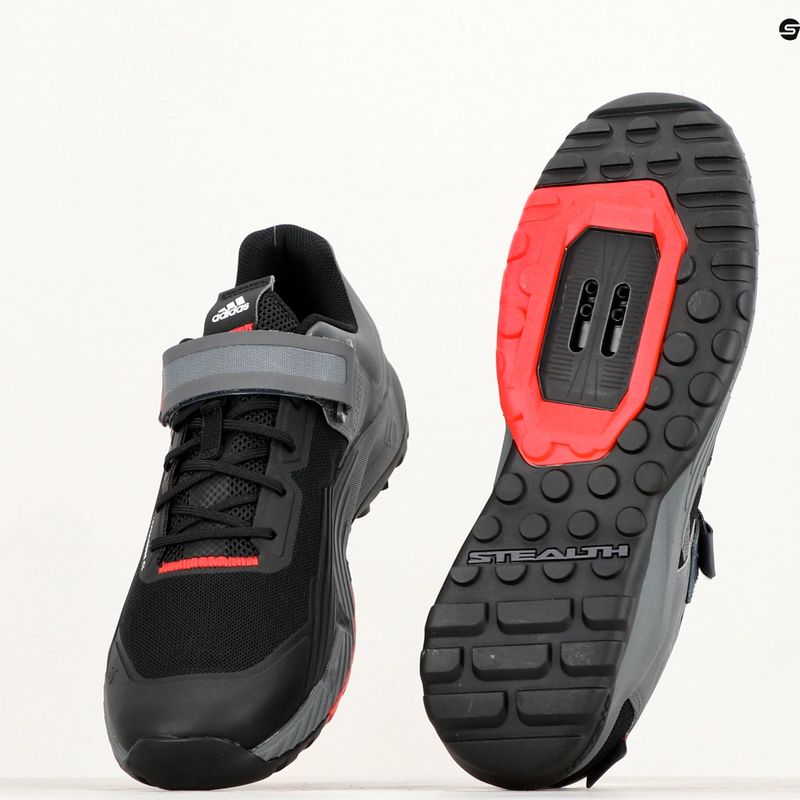 Pánská MTB cyklistická obuv adidas FIVE TEN Trailcross Clip In core black/grey three/red 22