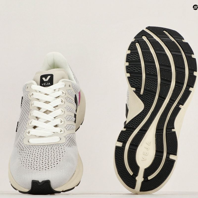 Dámské běžecké boty VEJA Marlin V-Knit chalk/black/ultraviolet 10