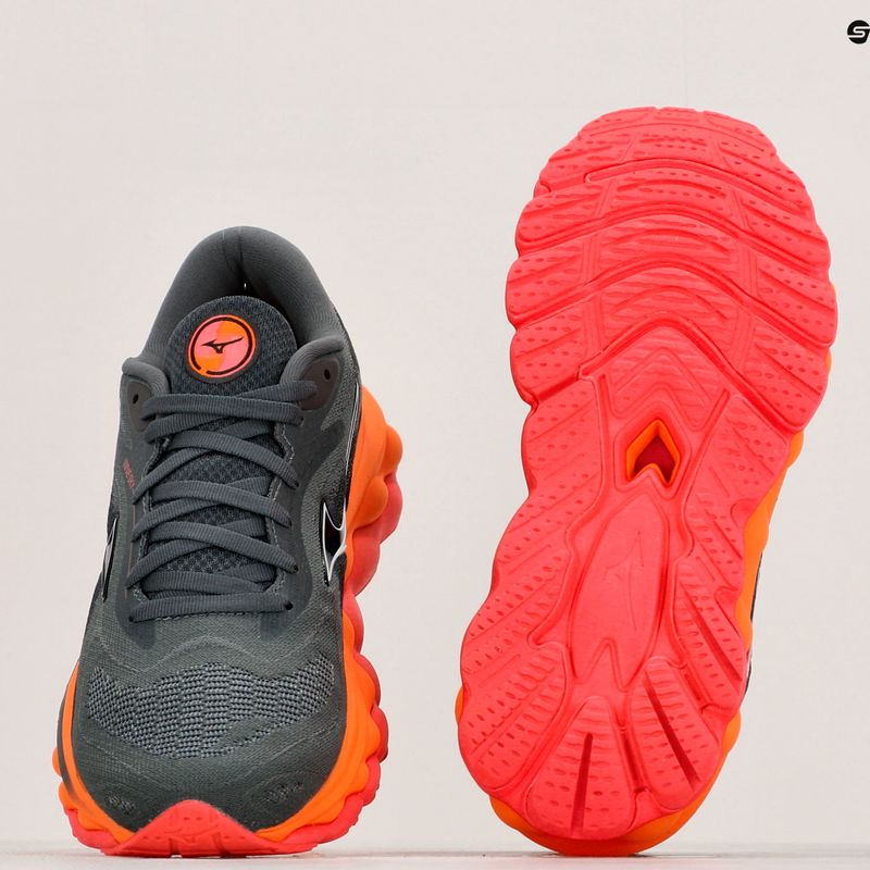Dámské běžecké boty Mizuno Wave Sky 7 turbulence/white/carrot curl 11
