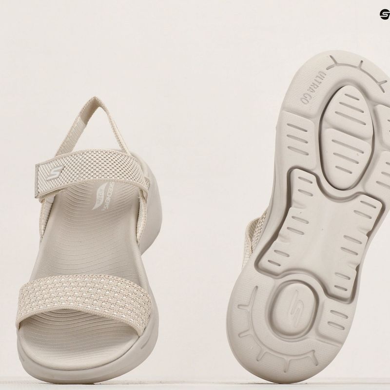 Dámské sandály  SKECHERS Go Walk Arch Fit Sandal Polished beige 10