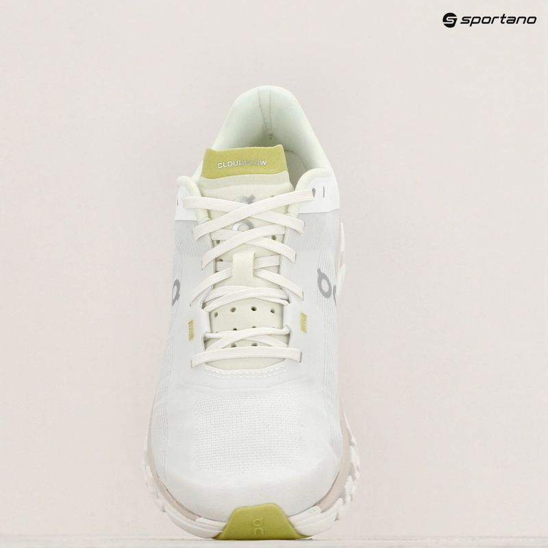 Dámské běžecké boty  On Running Cloudflow 4 white/sand 9