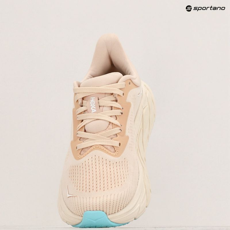 Dámské běžecké boty HOKA Arahi 7 vanilla/cream 9