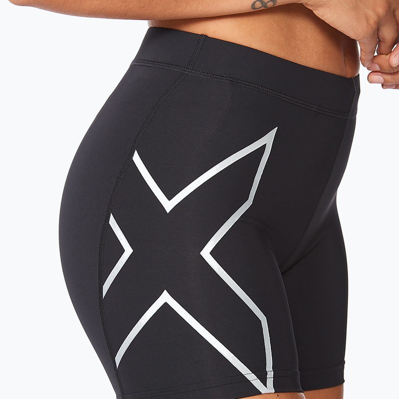 Dámské tréninkové šortky 2XU Core Compression 5" black/silver WA4481B 4