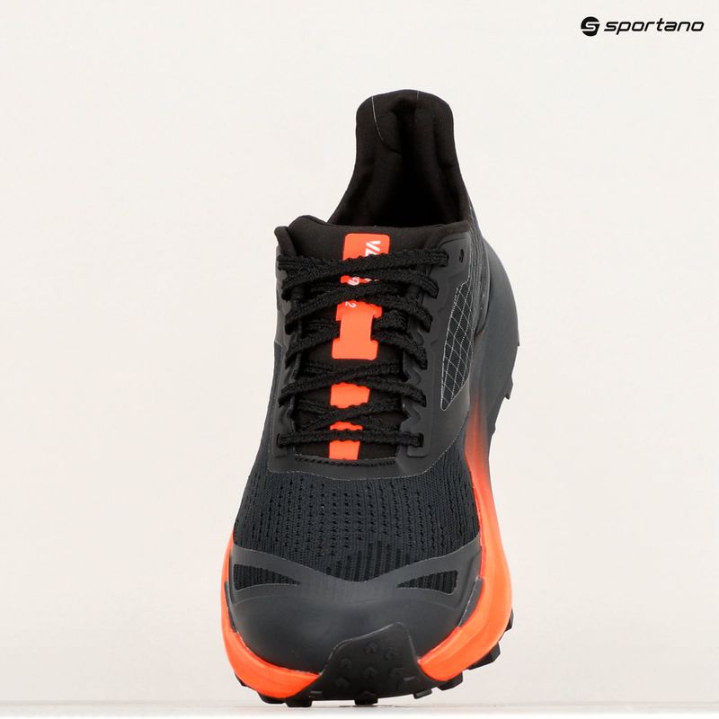 Pánské běžecké boty The North Face Vectiv Infinite 2 asphalt grey/vivid flam 9