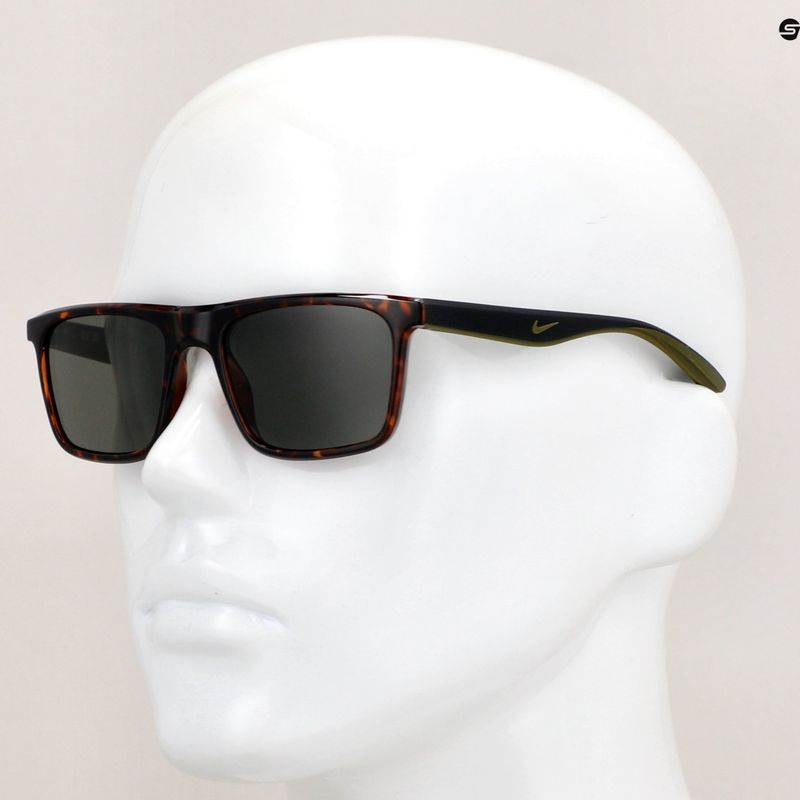 Pánské sluneční brýle  Nike Chak tortoise/green 7