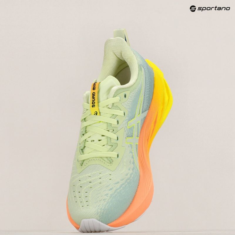 Dámské běžecké boty ASICS Novablast 4 Paris cool matcha/safety yellow 12