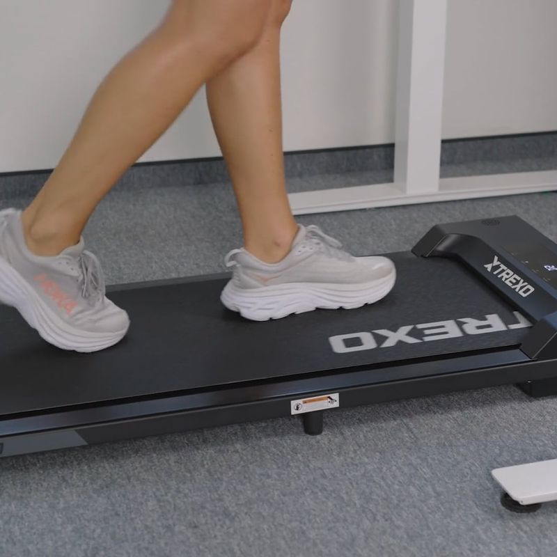 Běžecký pás elektrický TREXO Walking Pad W100 černý 19