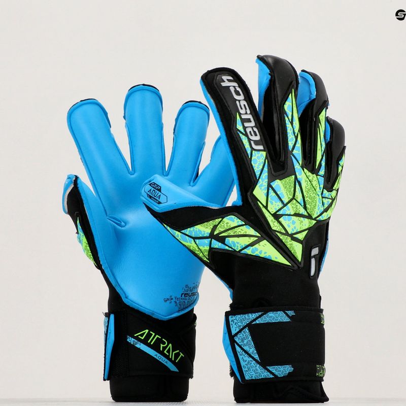 Brankářské rukavice  Reusch Attrakt Aqua Evolution black/fluo lime/aqua 8