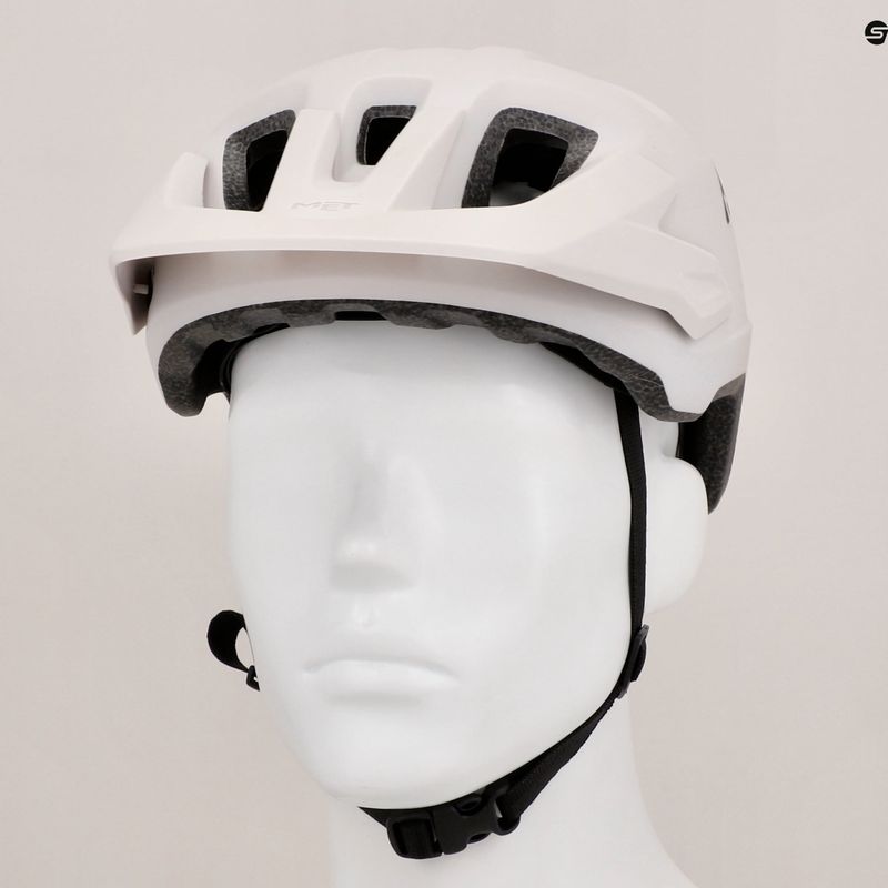 Cyklistická helma MET Echo off white/bronze matt 8