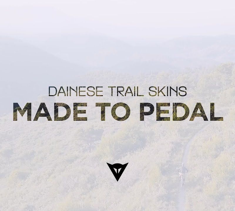 Chrániče loktů na kole Dainese Trail Skins Pro black 4