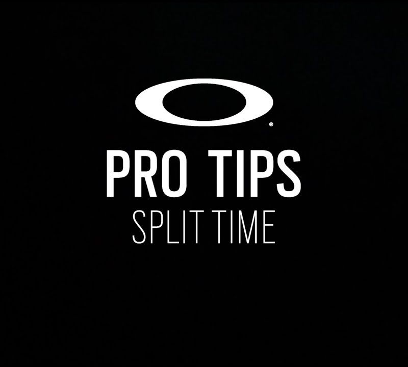Sluneční brýle Oakley Split Time 15