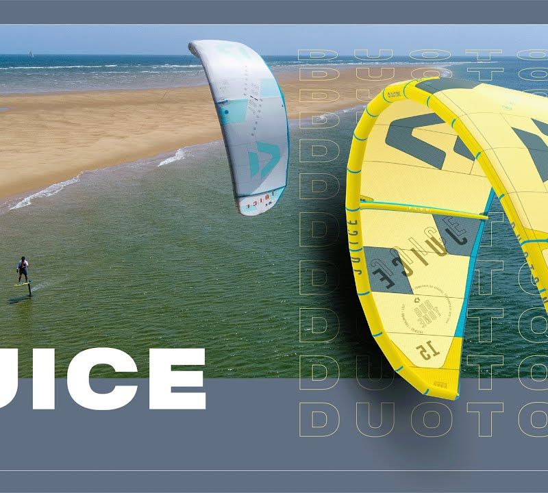 DUOTONE kitesurfingový drak Juice red 44220-3007 3
