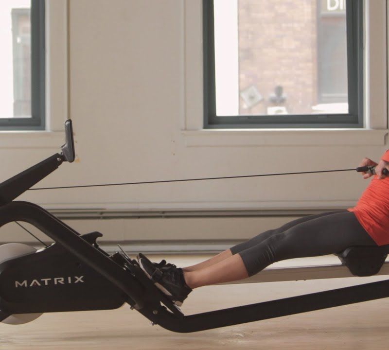 Veslovací trenažér Matrix Fitness černý MX-Rower16 10