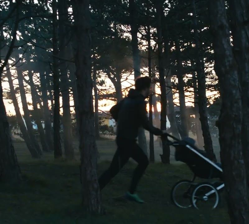Dětský kočárek na běhání Thule Glide 2 Jet černý 10101952 15