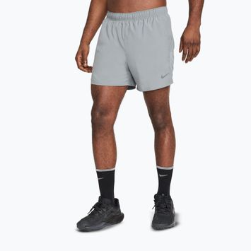 Pánské šortky Nike Dri-Fit Challenger 5" 2in1 smoke grey/dark smoke grey