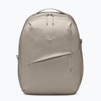 Městský batoh Nike Aura 24 l cream ii/cream ii/metallic silver brl