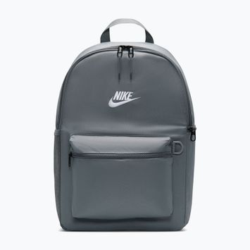Městský batoh Nike Heritage 23 l smoke grey/smoke grey/white