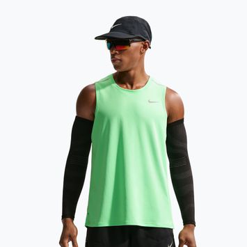 Pánské běžecké tričko Nike Miler illusion green