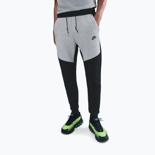 Pánské kalhoty Nike Tech Joggers black/dark grey heather/black