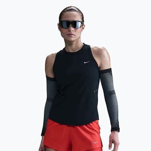 Dámské běžecké tričko Nike Swift Dri-Fit black