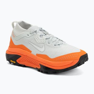 Dámské běžecké boty Nike ACG Zegama GORE-TEX light silver/safety orange/summit white